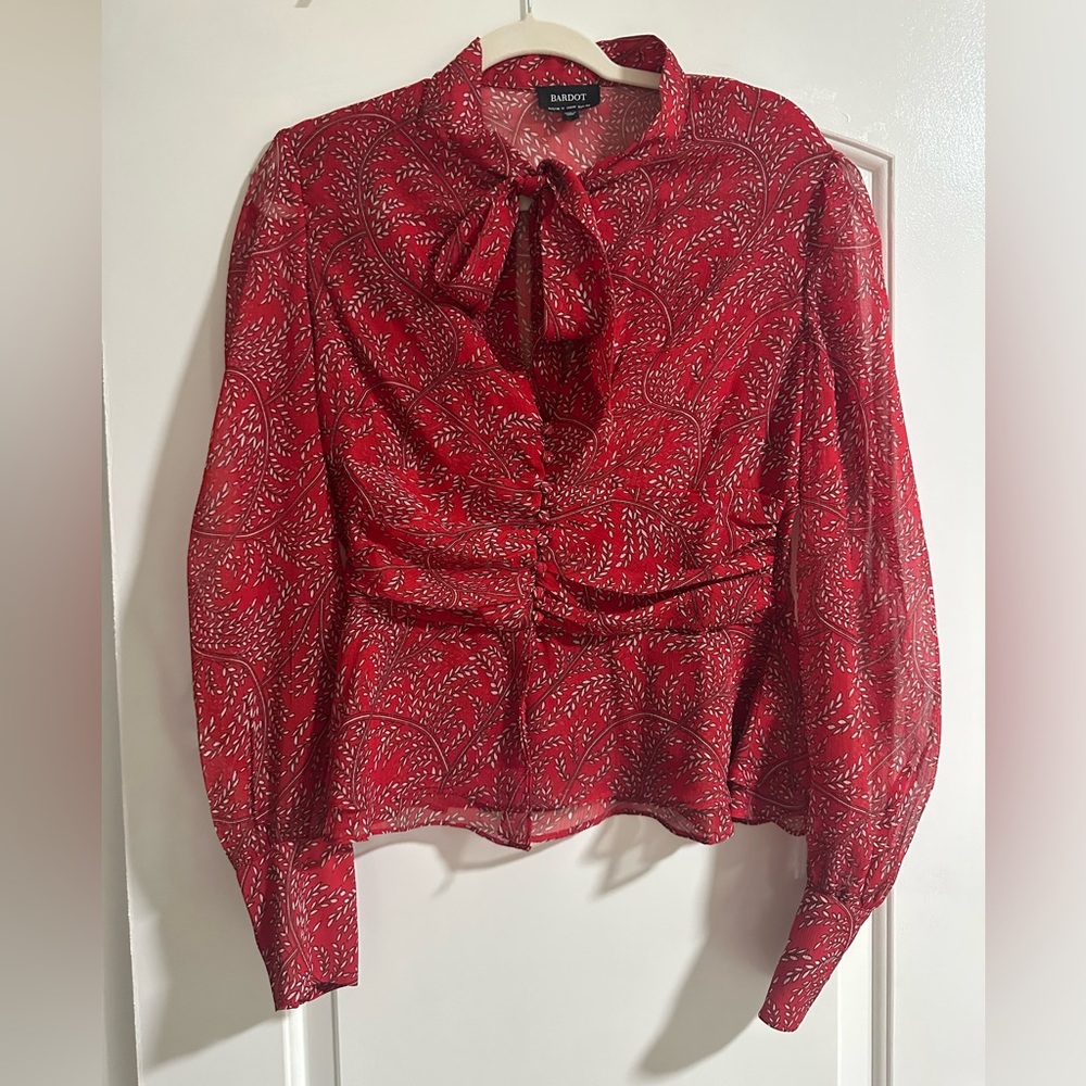 Bardot blouse size US8/M